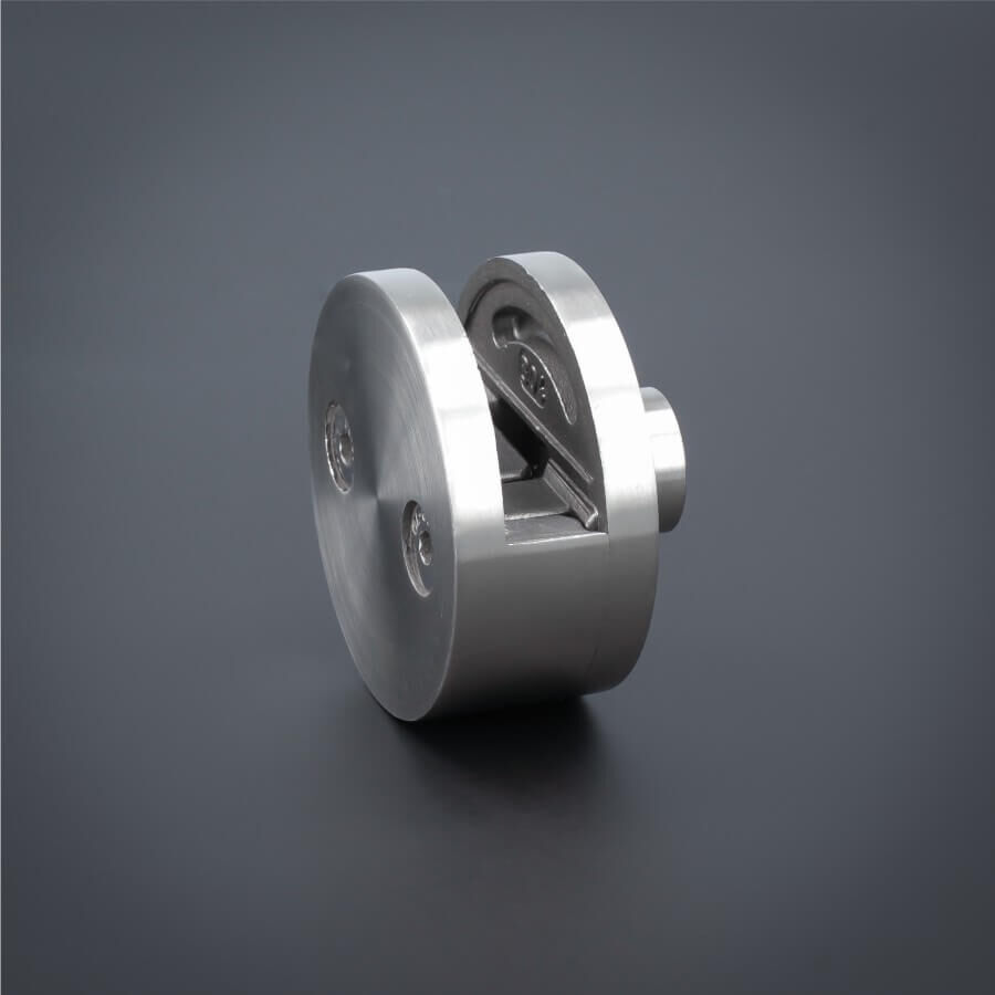 Glashalter Edelstahl rund Ø60mm einseitig Frontmontage flach seitliche Ansicht auf dunklem Untergrund