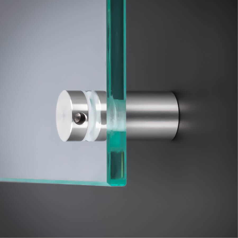 Wandbefestigung zum schrauben Edelstahl mit Scheibe an dunkler Wand montiert