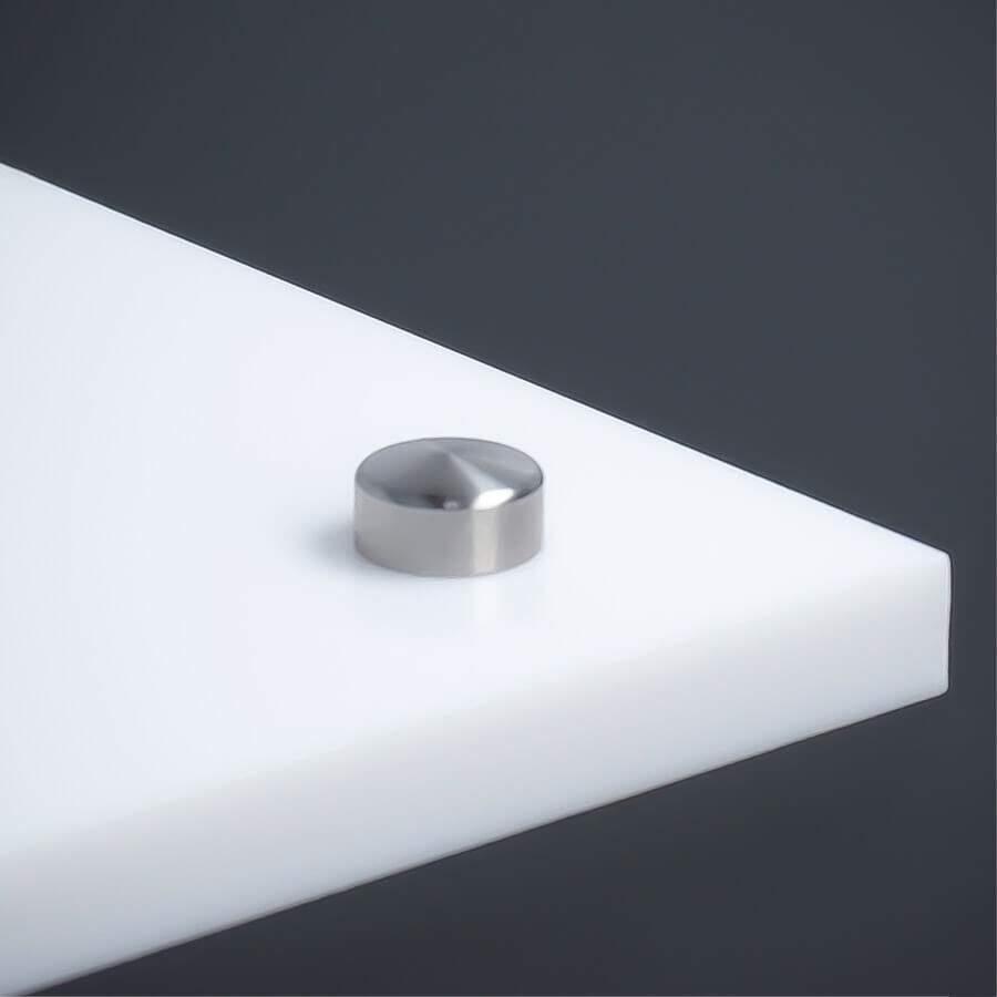 Zierkappe Edelstahl 10mm angeschrägt auf weißer Platte