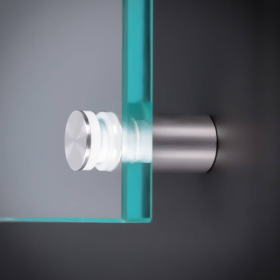 Glashalter Edelstahl V2A montiert mit einer Scheibe an dunkler Wand