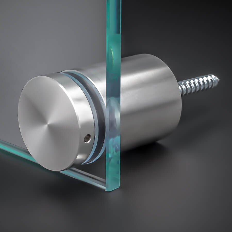 Wandabstandshalter schraubbar V2A Ø 40x40mm montiert an einer Stockschraube im Boden auf dunklem Untergrund