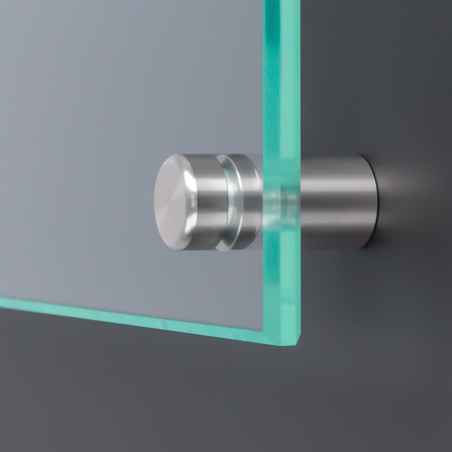 Abstandshalter V2A vormontierbar schraubbar montiert an dunkler Wand