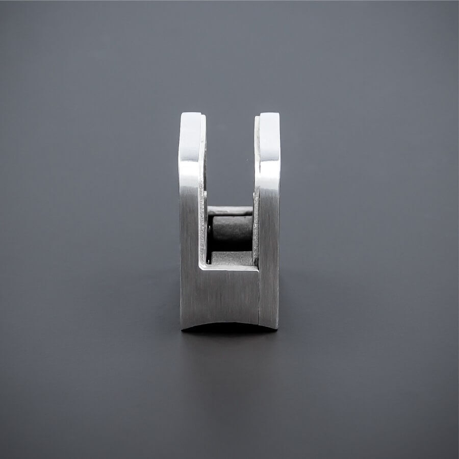 Glashalterungen Edelstahl 30x30 mm + Gummi PS: 4-8 mm | Rohr 40-45 mm stehend mit Klemmbereich nach oben ausgerichtet