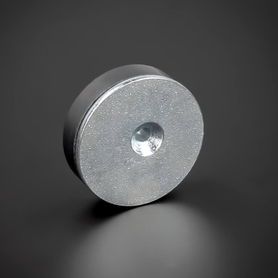 Spiegel-Haft-Magnet Ø45mm Haftkraft 10kg Rückseite auf dunklem Untergrund