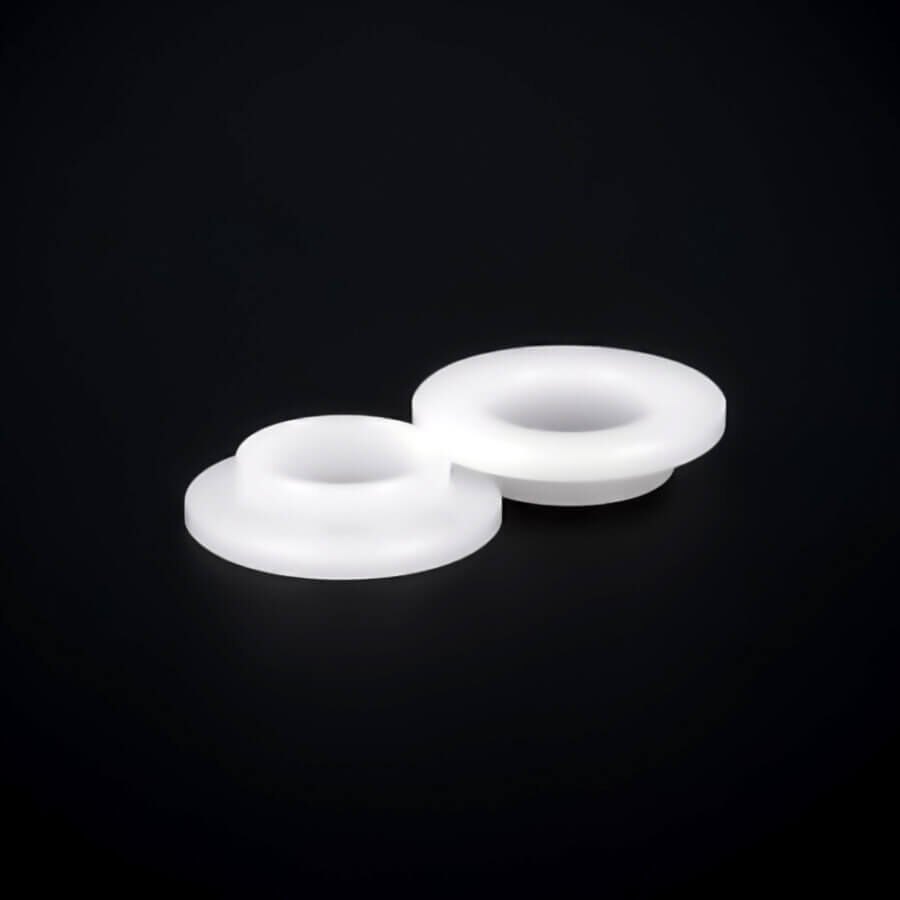 Isolierhülse Bund M8 Glas Set liegend auf dunklem Untergrund