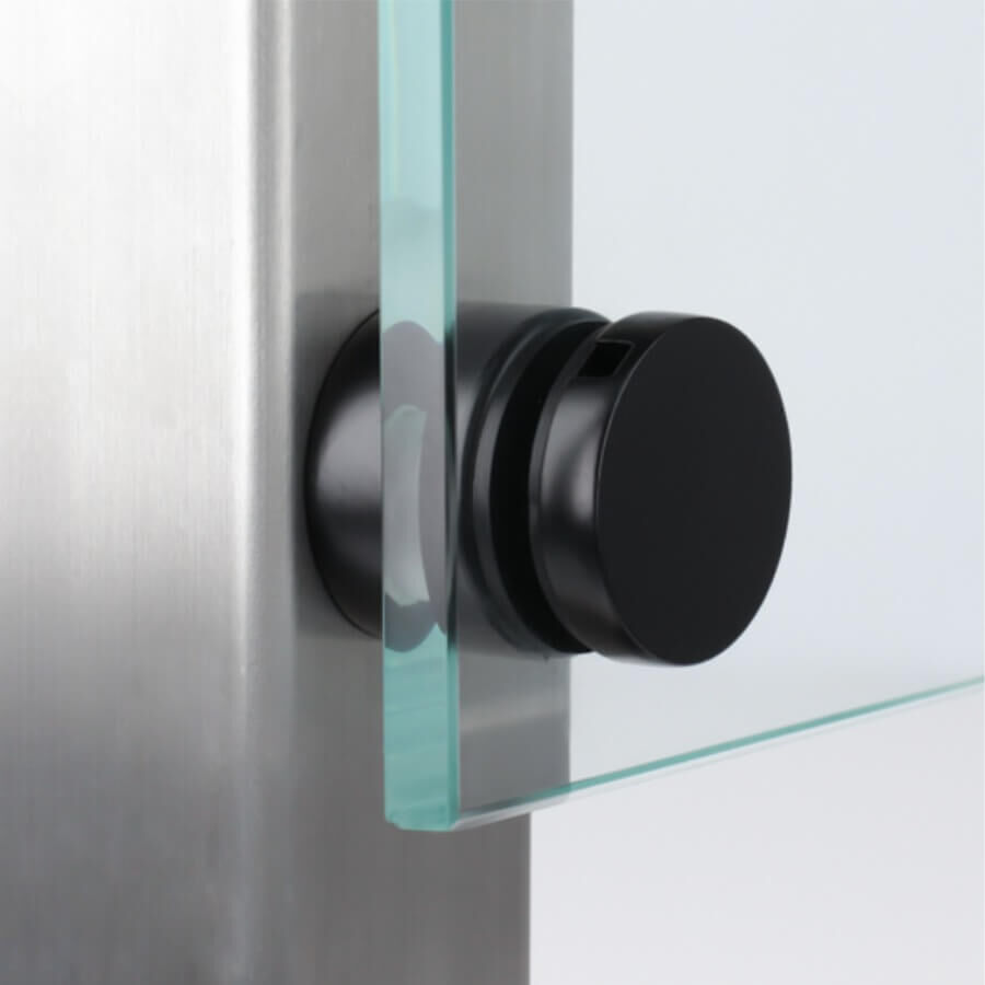 Punkthalter Edelstahl V2A Ø 30 mm schwarz mit Scheibe an Pfosten montiert Punkthalter Edelstahl V2A Ø 30 mm schwarz mit Scheibe an Pfosten montiert